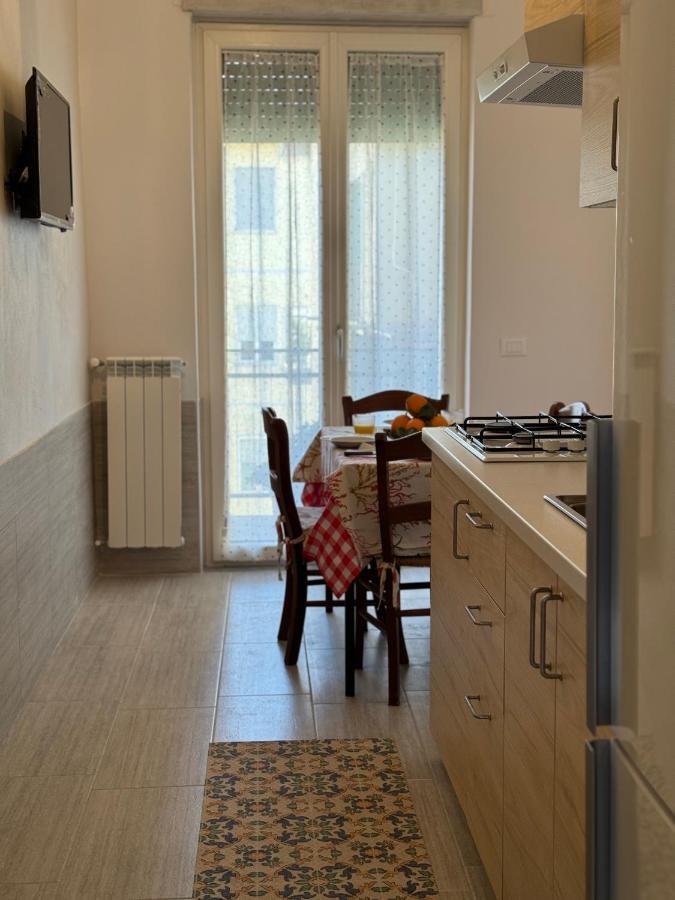 Stella Marius Lägenhet Salerno Exteriör bild